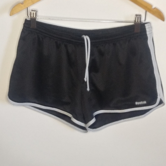 Reebok netted shorts Sz Med - Picture 2 of 5